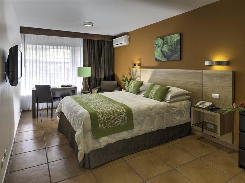 Hotel Residence Inn Suites Cristina San Jose  Eksteriør bilde